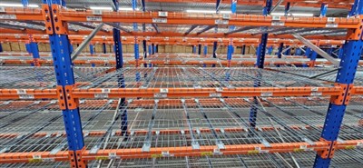 Sàn lưới thép: Người bảo vệ vô hình cho hệ thống giá đỡ pallet